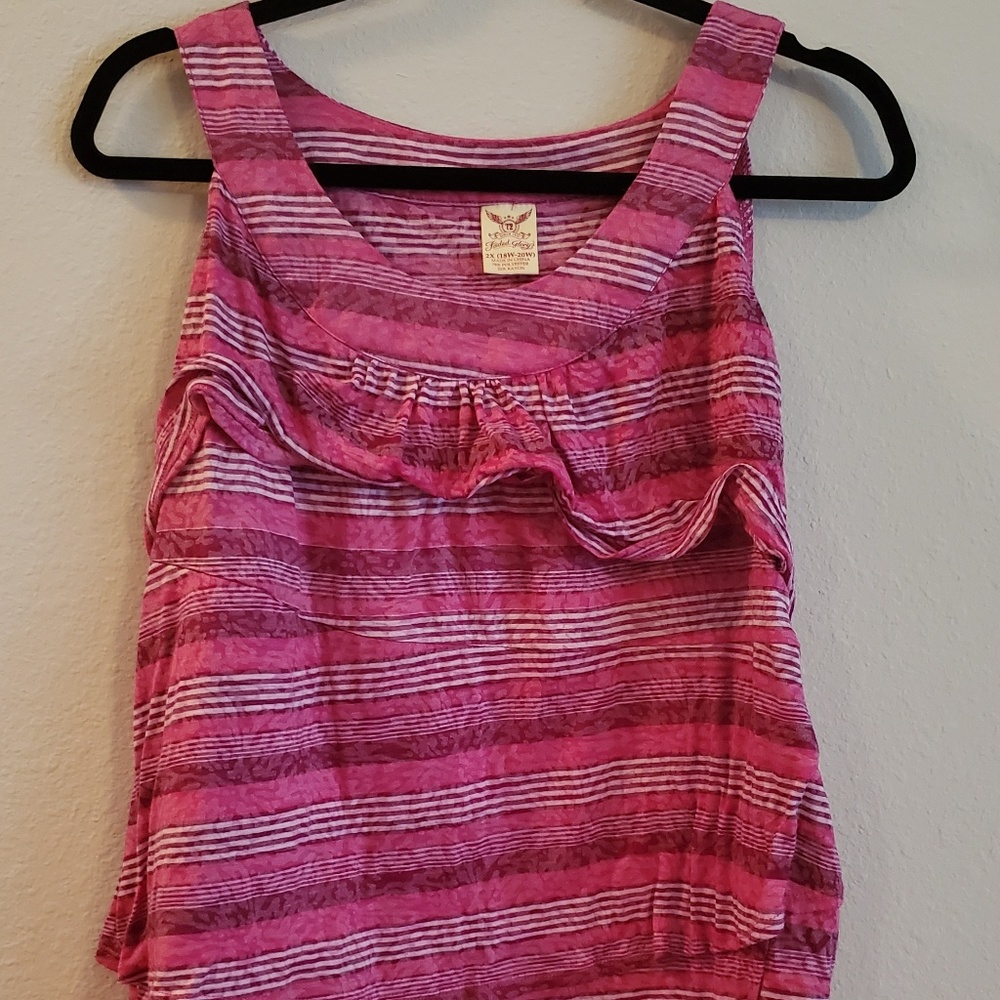 Pink tank